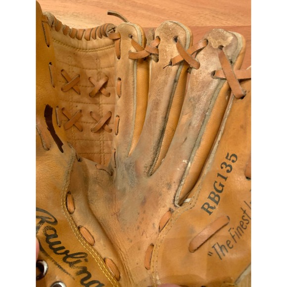 Rawlings Baseball Youth Glove Rickey Henderson RBG135 RHT Leather, FAST SHIP! - Picture 7 of 9